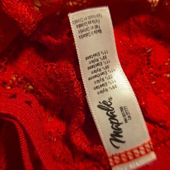 Mapale Larissa Three-Piece Lace Set Heart Cutouts - Picture 3 of 9